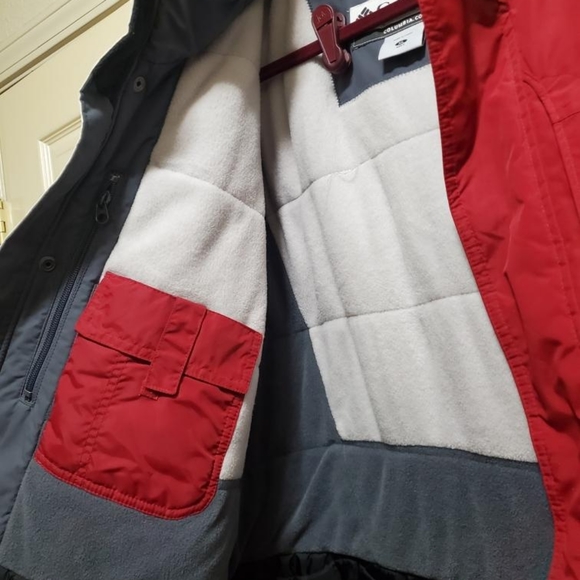 NWOT Men XL Columbia Ski Jacket Red/White/Gray - Picture 7 of 7